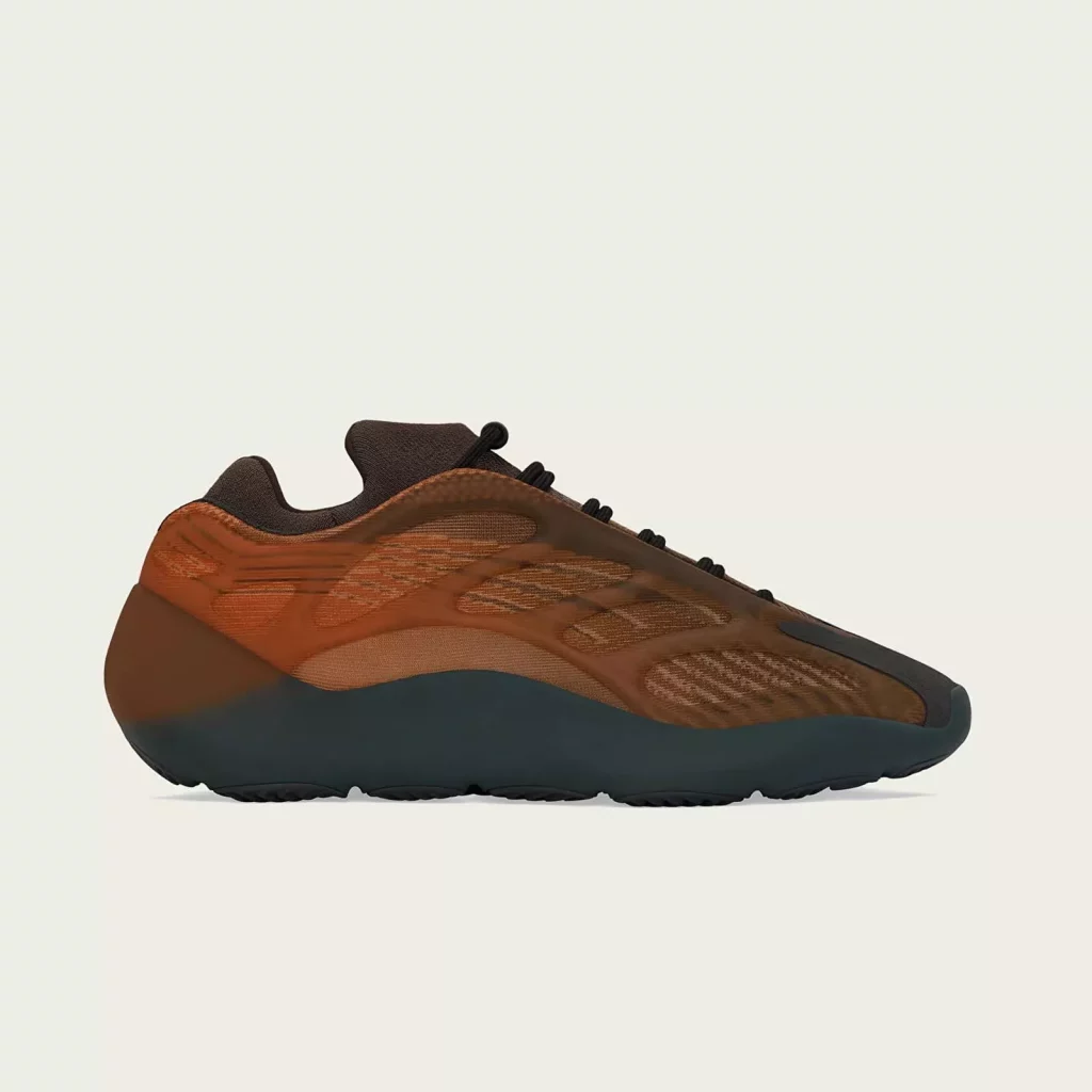 Кросівки Adidas Yeezy 700 V3