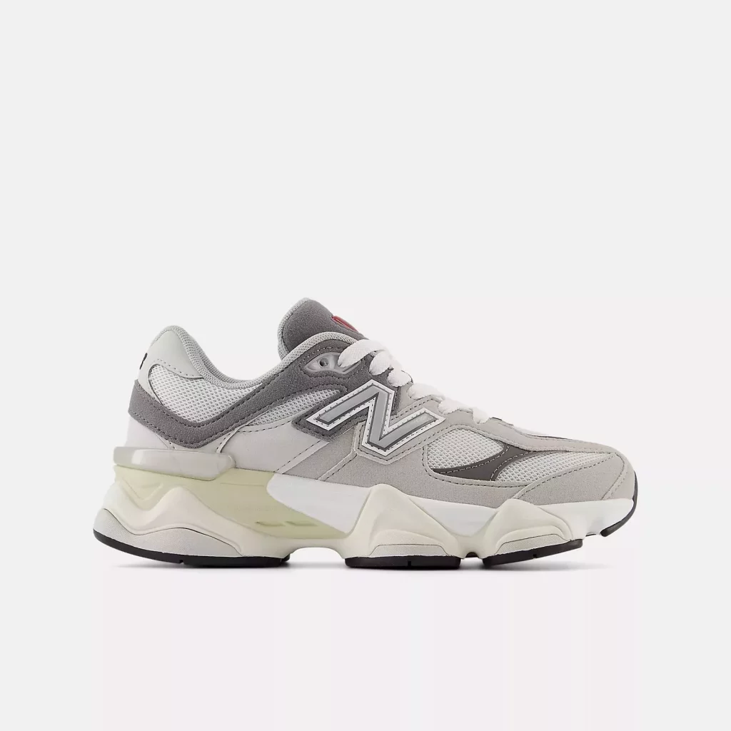 Кросівки New Balance 9060