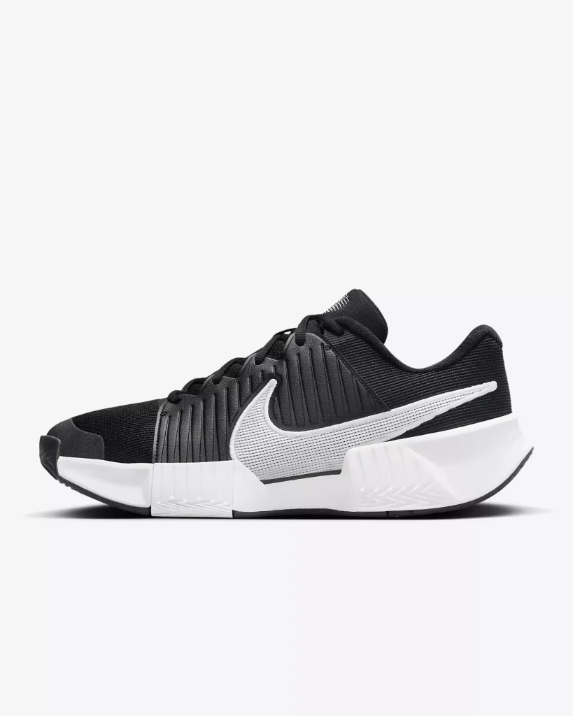 Кросівки Nike GP Challenge Pro HC