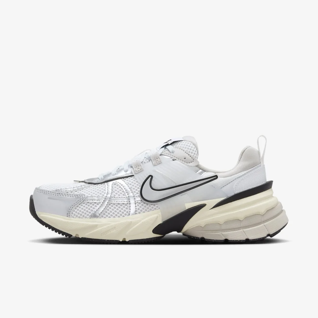 Кросівки Nike V2K Run