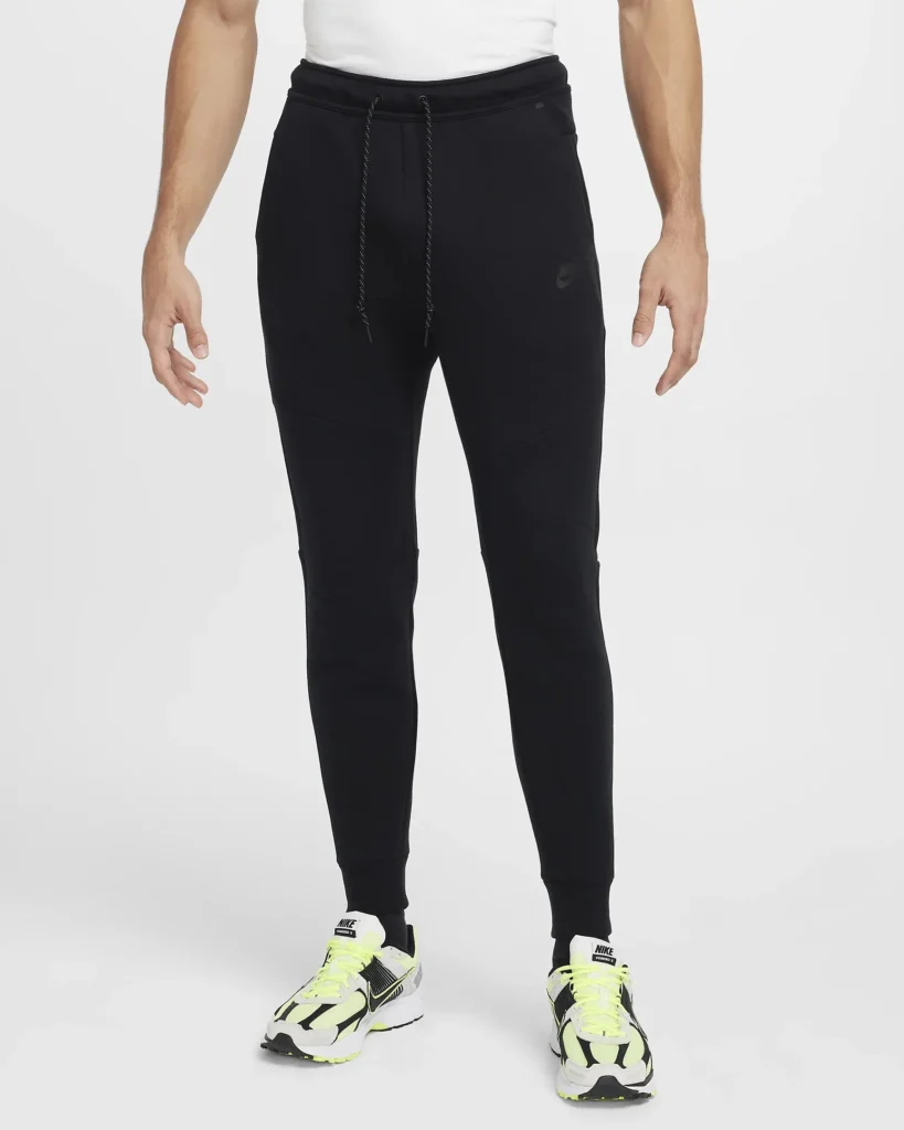 Спортивні штани Nike Sportswear Tech Fleece