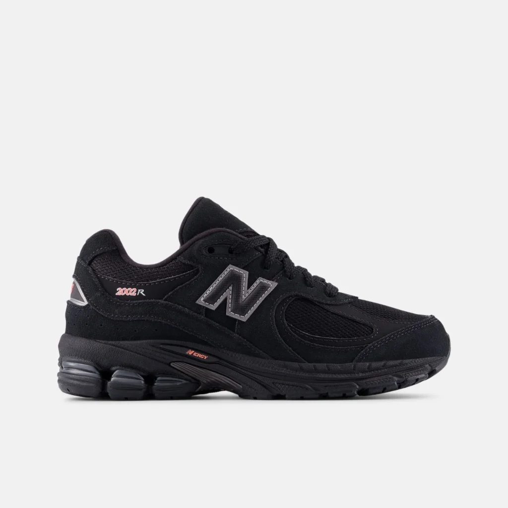 Кросівки New Balance 2002R