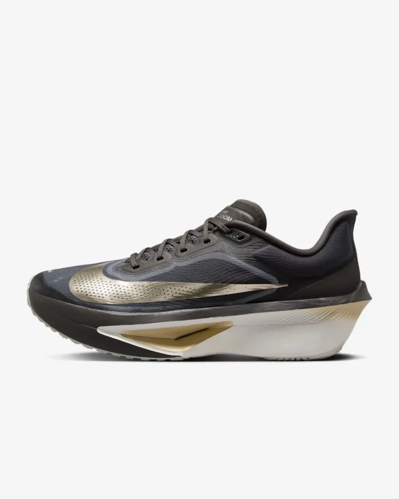 Кросівки Nike Zoom Fly 6